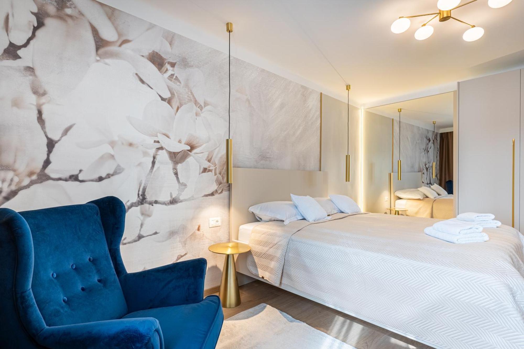 Bella Vista Apartment เซรส ภายนอก รูปภาพ