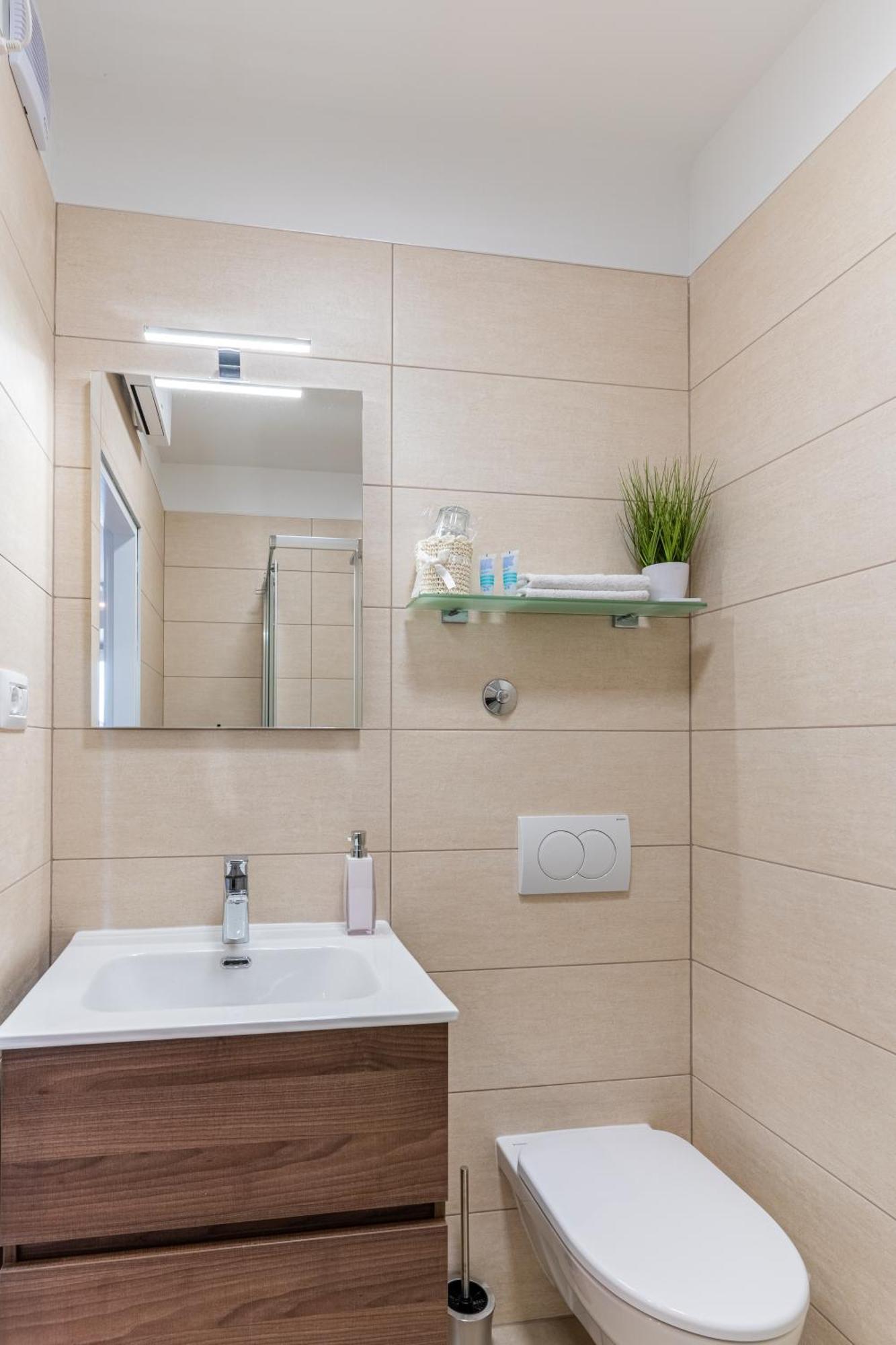 Bella Vista Apartment เซรส ภายนอก รูปภาพ