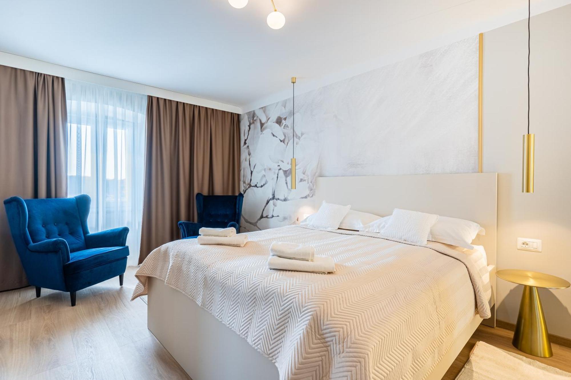 Bella Vista Apartment เซรส ภายนอก รูปภาพ